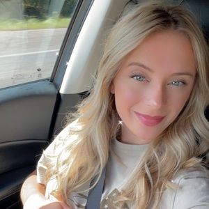 Meet your Posher, Savannah